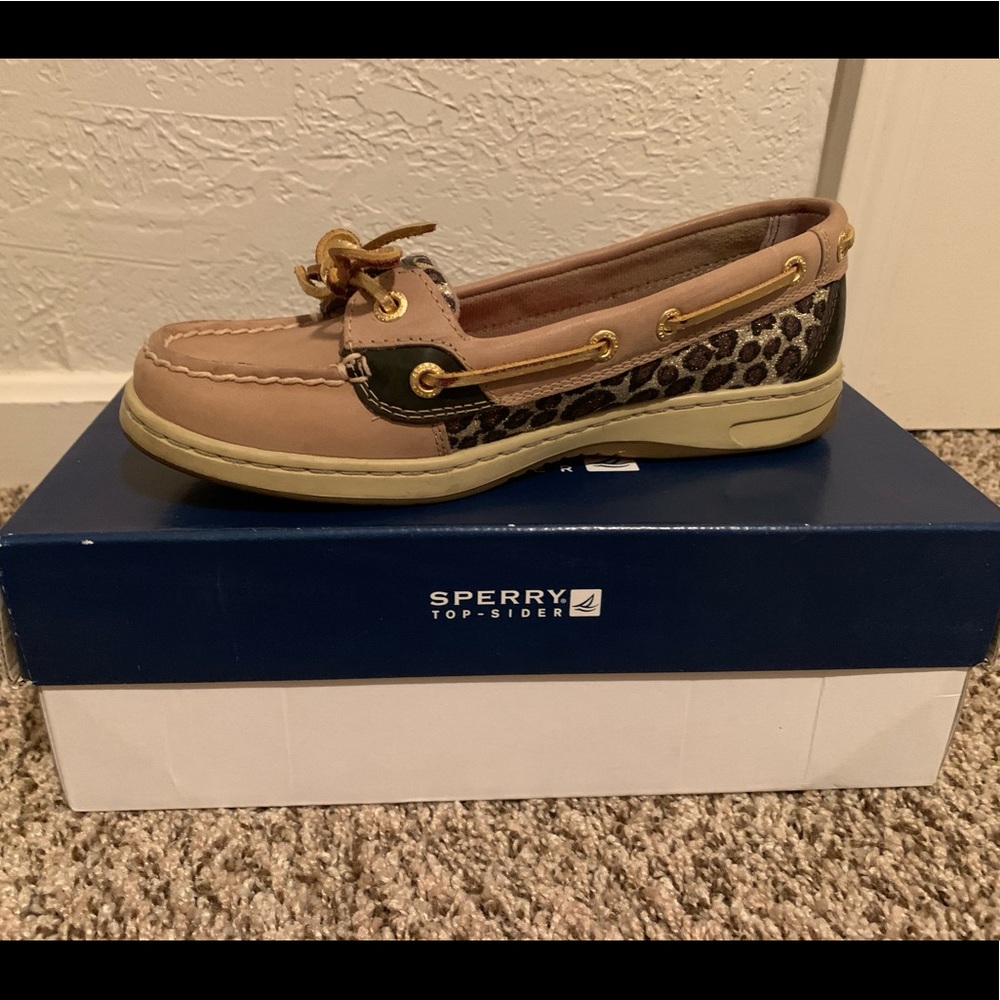 NWOT Sperry Angelfish Shoes
